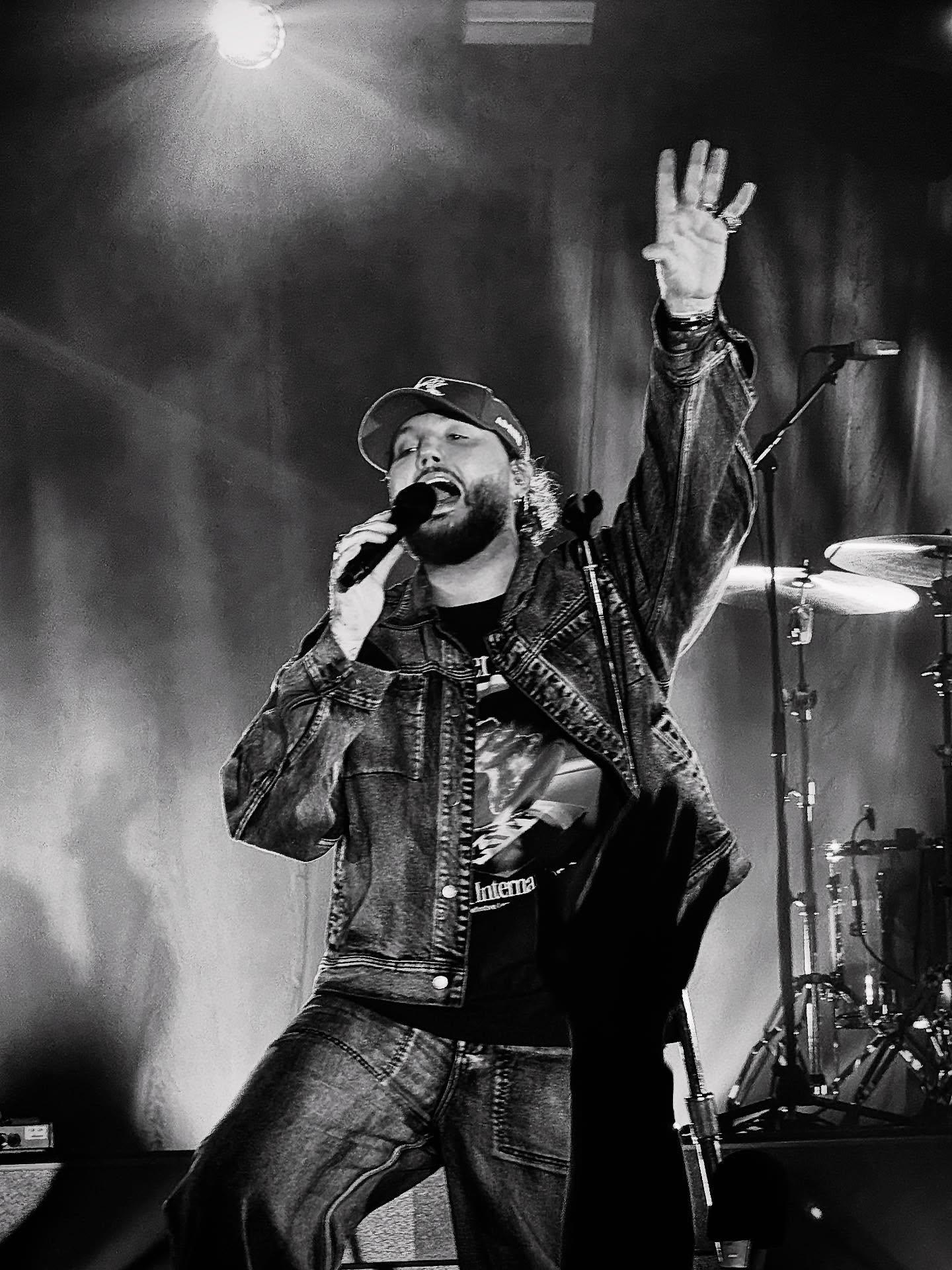 A Night to Remember: My Live Music Experience with Ed Sheeran and James Arthur